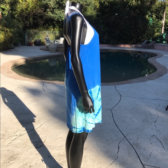 Size Medium Blue Tie Dye Beach Dress - Picture 8 of 8