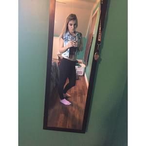 Meet your Posher, Alyssa