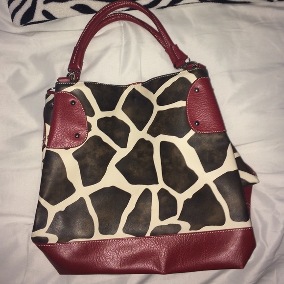 Red and Giraffe Purse