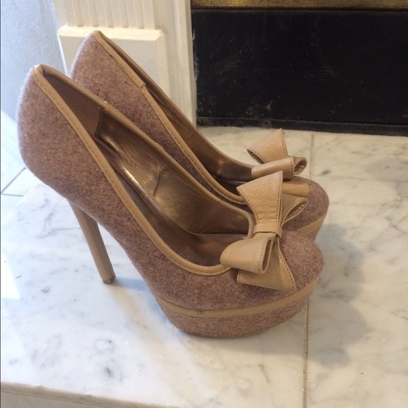 Now shoes - Picture 1 of 2