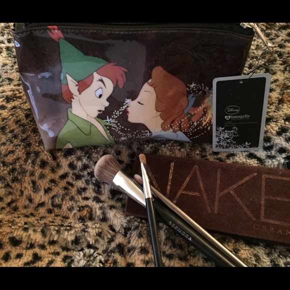Disney Peter Pan Cosmetic Case