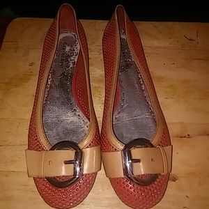 Tan/Pink Buckle Flats