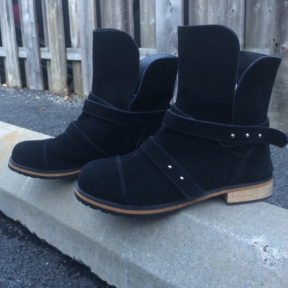 Kelsi Dagger Shoes - Kelsi Dagger Brooklyn -Black Cyan Suede Booties