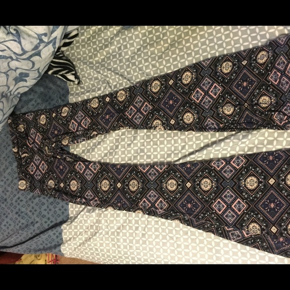 Tillys Palazzos