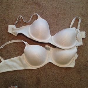 Two new playtex 42c bras
