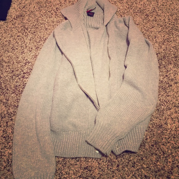 Grey sweater