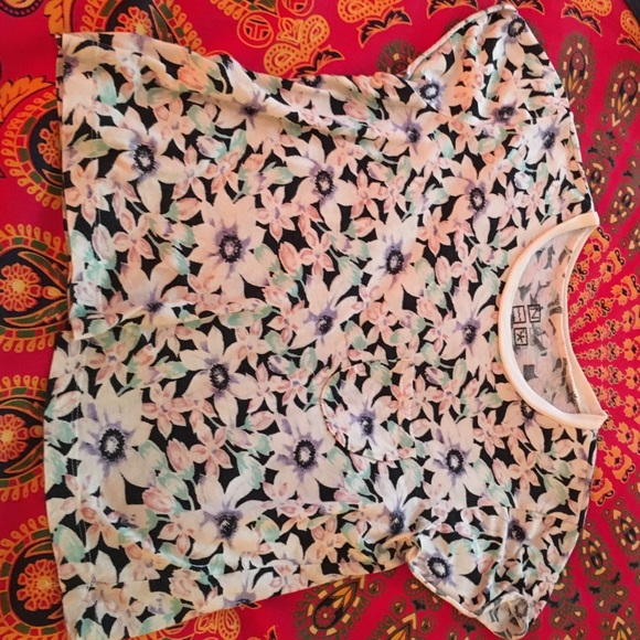 Floral crop top