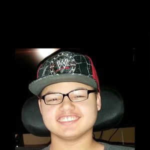 Meet your Posher, Derrick