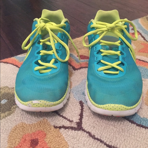 Turquoise Nikes - Picture 4 of 4