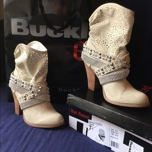 Not Rated Bring Spring Cream Boots