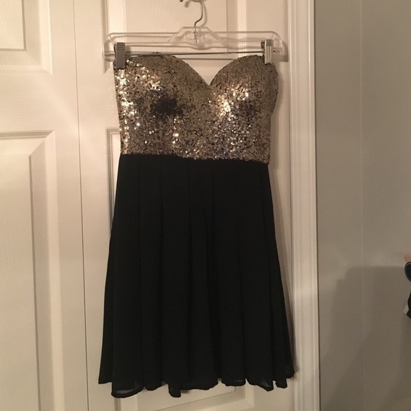 Homecoming dress