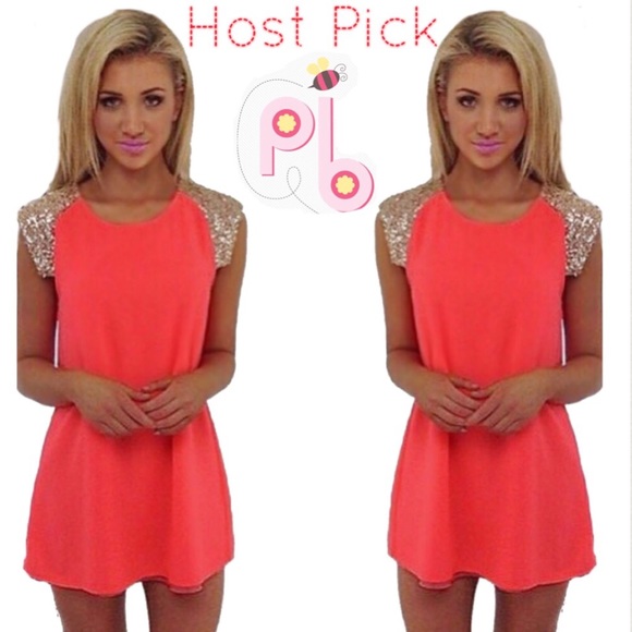 Reserved for Amber🎈Host Pick🎈 Coral/ Gold Dress.