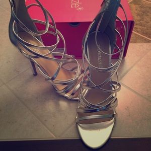 Shoe Dazzle Karley Silver Strappy Heels size 8
