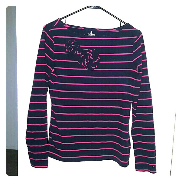 Full sleeve top