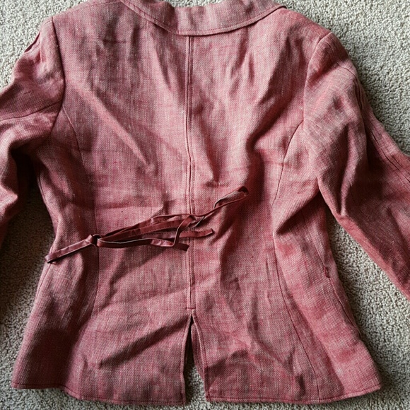 Blazer - Picture 2 of 4