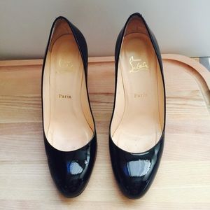 Christian louboutin black patent pumps