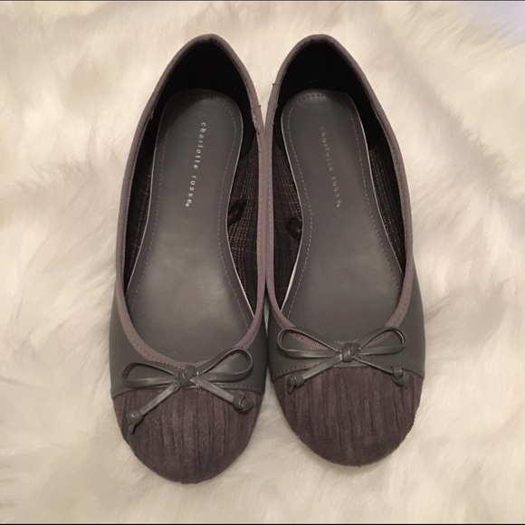 Gray flats with bow