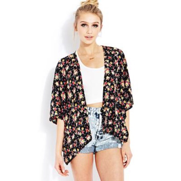 Floral Kimono - Picture 1 of 1
