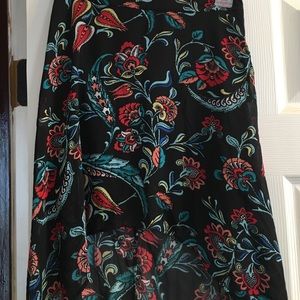 High low patterned skirt