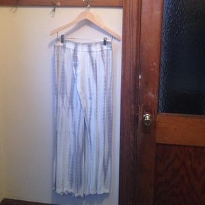 Anthropologie flowy tiedye cross front summer pant