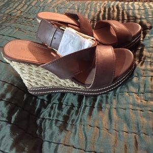 Matisse 'Shauna' wedge. Size 7