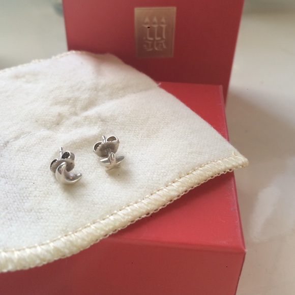 James Avery Jewelry - James Avery earrings