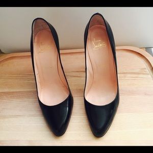 Christian louboutin pigatelle high heel shoes.