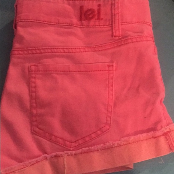 Pink/orange LEI shorts