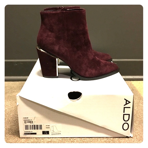 Also Disgosien Suede Bootie 7.5