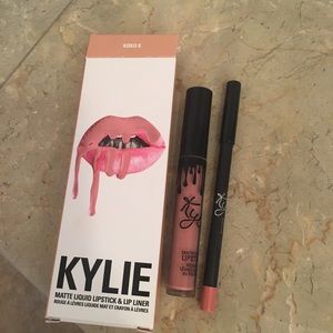 Kylie Lip Kit in Koko K