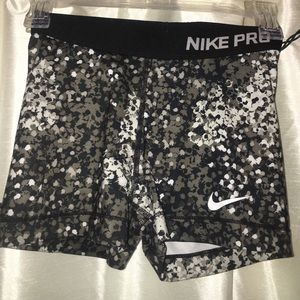 Nike spandex