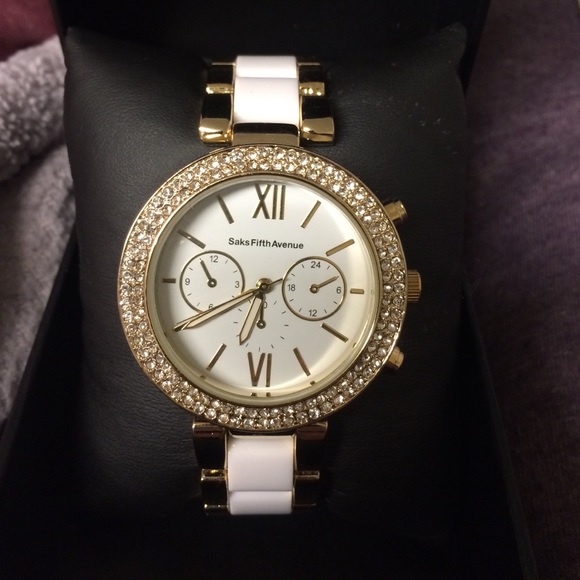 🌟FINAL SALE🌟SaksFifth Avenue Watch