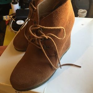 Steve Madden Suede booties