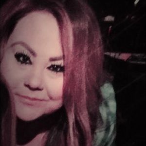 Meet your Posher, Fabiola