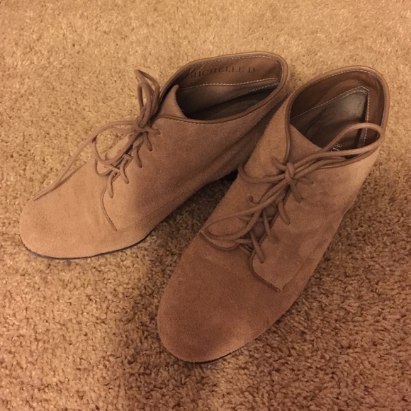 Michelle D Shoes - Tan Suede Michele D tie up booties