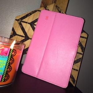 speck iPad mini case