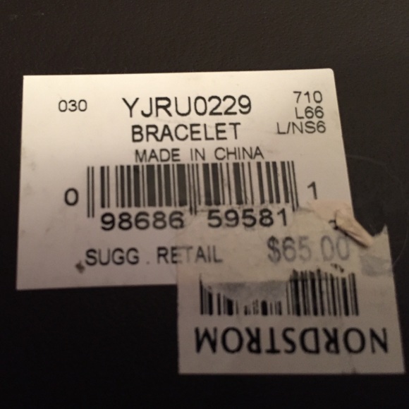 Juicy Couture Lady Luck Love Starter Bracelet - Picture 4 of 4