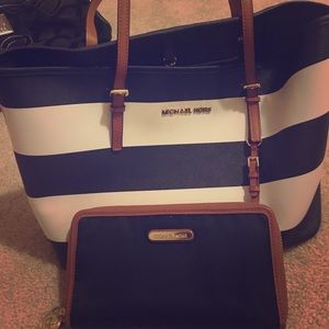 Michael Kors Small Jet Set Tote and Wallet