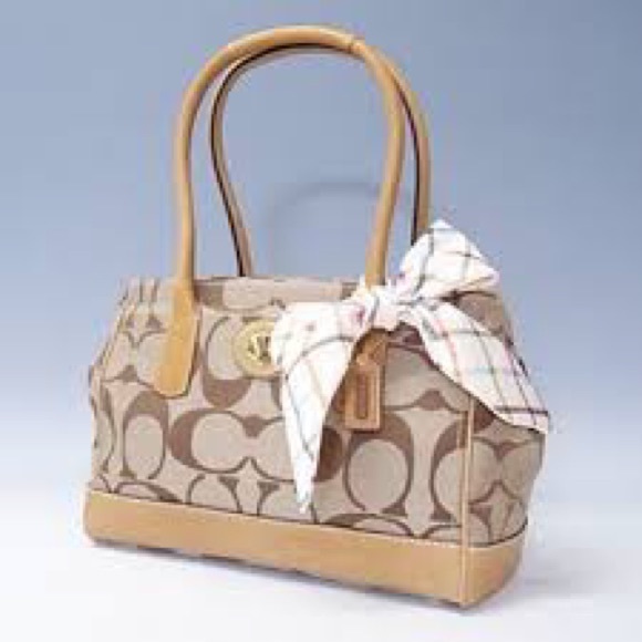 Coach Madeline tote bag