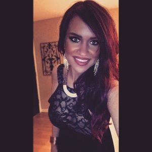 Meet your Posher, Ashley