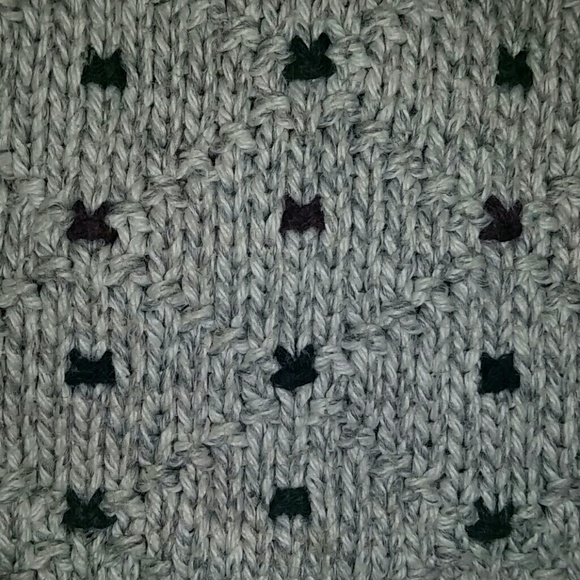 Sweater - Picture 2 of 3