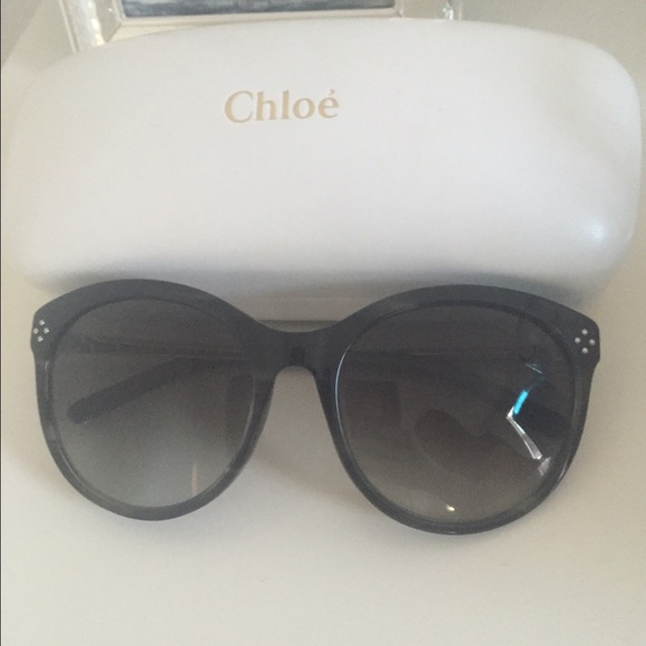 Chloe black studded sunglasses - Picture 3 of 3