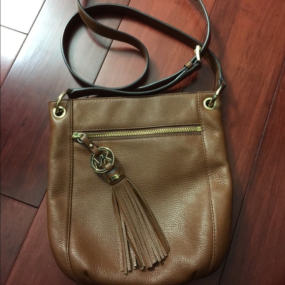 Charm tassel Michael Kors crossbody bag - Picture 1 of 4