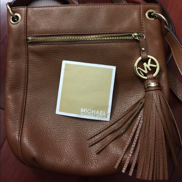 Charm tassel Michael Kors crossbody bag - Picture 2 of 4