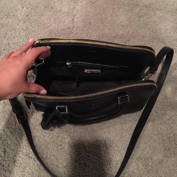 ***SOLD***Black Tory Burch Thea bag - Picture 2 of 4