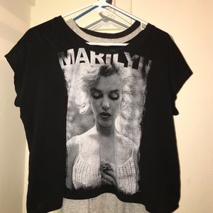 Marilyn Monroe crop top