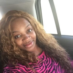 Meet your Posher, Janell