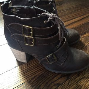 SALE! 🌟Wonderful brown ankle boots 👢