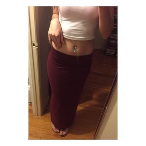 Charlotte russe maroon maxiskirt