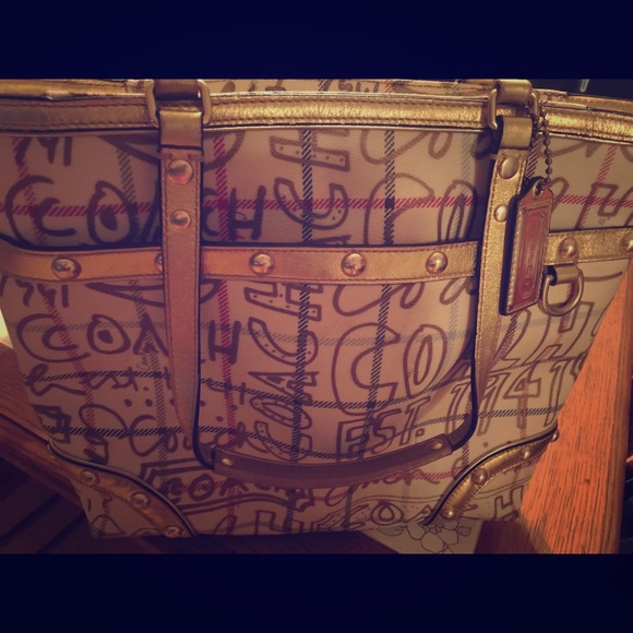 Coach handbag